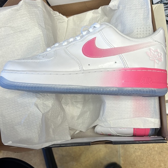 Men Nike AF1’s sneakers! - Picture 2 of 4